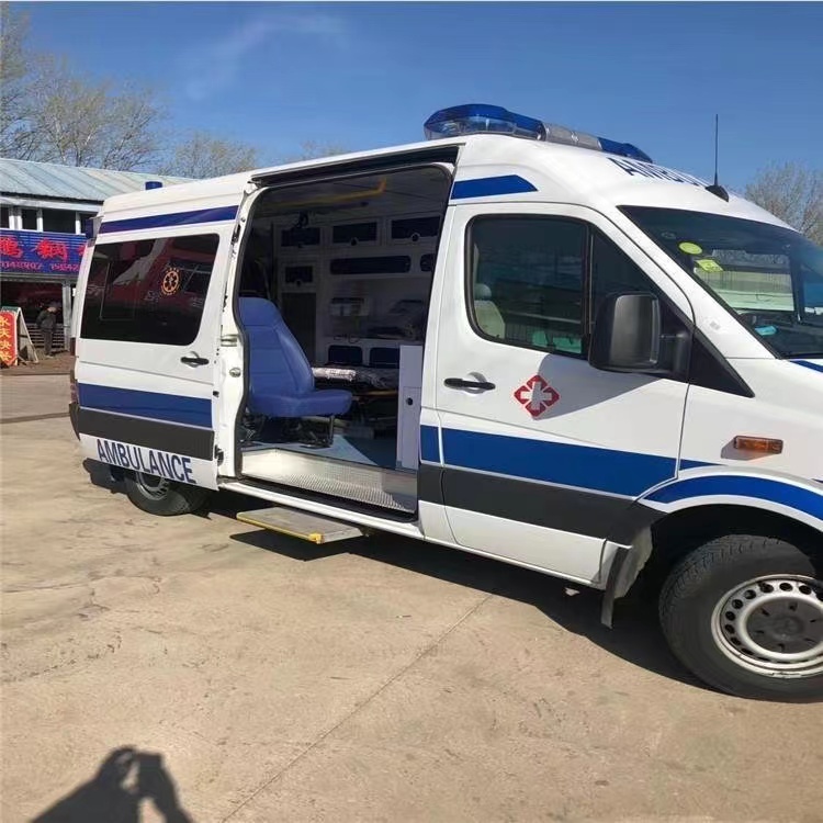 大足私人长途救护车出租转院回家